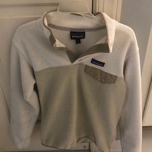 Patagonia Synchilla size XS🦋